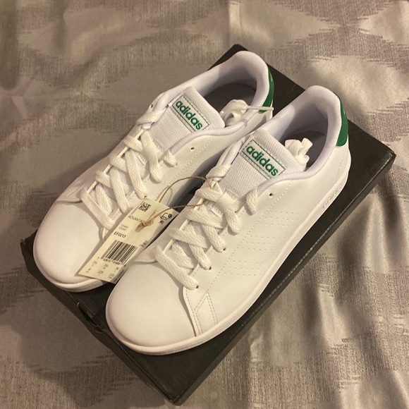 Adidas Advantage SIZE, 11 Men - Picture 2 of 3